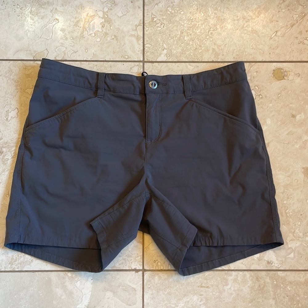 Patagonia Quandary Shorts sz 8